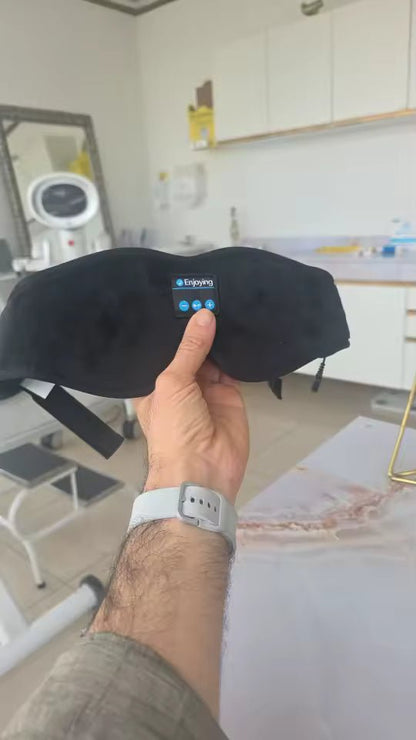 The Lights Out Sleep Mask - Corra